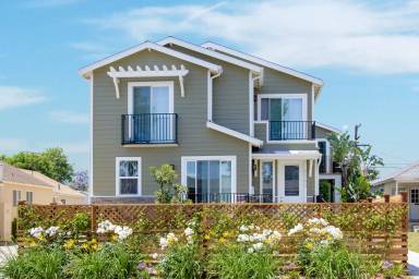 Main picture of 8341 Dunbarton Ave