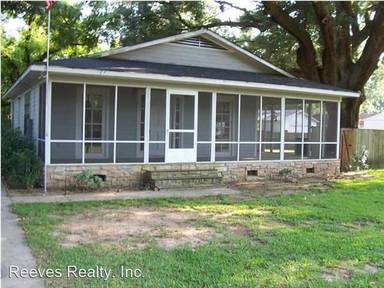 Main picture of 6691 Tung Ave W