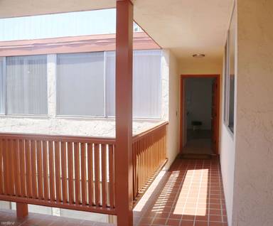 Main picture of 153 San Vicente Blvd