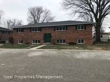 Main picture of 3241 S Douglas Ave