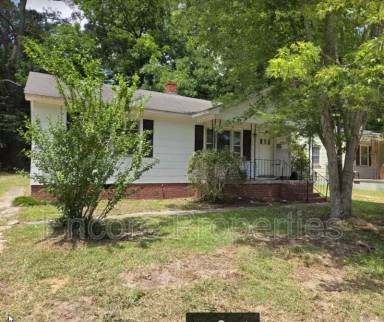 Main picture of 818 Dixon St