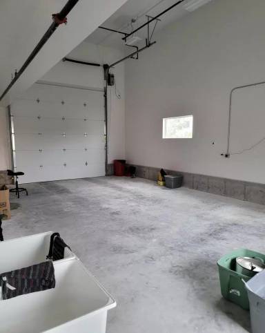 Main picture of 18 Caboose Ct