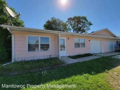 Main picture of 1023 35th Pl