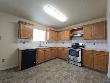 Main picture of 3805 Sunflower Dr