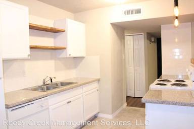Main picture of 2110 Sandra Ln