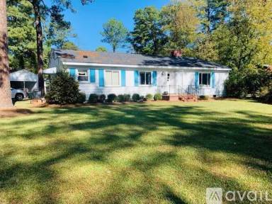 Main picture of 218 Cherokee Rd