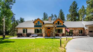 Main picture of 28940 Golf Way