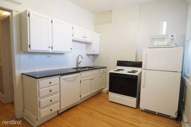 Main picture of 1614 W Berteau Ave