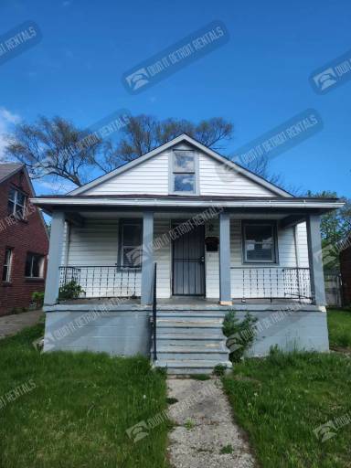 Main picture of 20110 Northlawn St