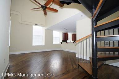 Main picture of 435 Shurs Ln
