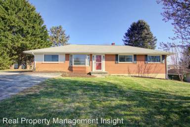 Main picture of 35 Crescent Dr