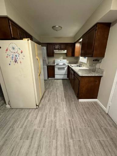 Main picture of 9665 Bay Creek Rd