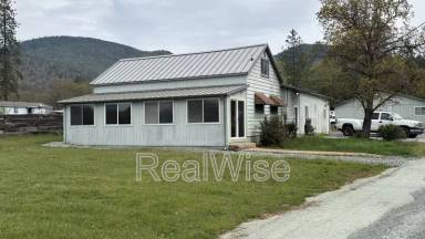 Main picture of 6201 Highland Ave