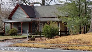 Main picture of 1012 S Josephine Boyd St