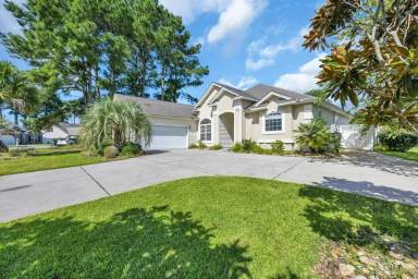 Main picture of 414 Carriage Lake Dr