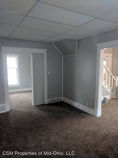 Main picture of 631 W 4th St
