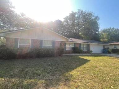 Main picture of 3983 Post Oak Rd N