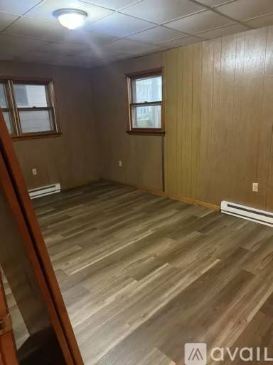Main picture of 319 E Dewart St
