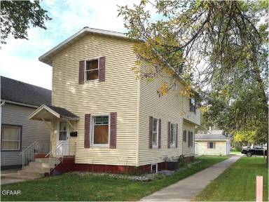 Main picture of 502 Cherry St
