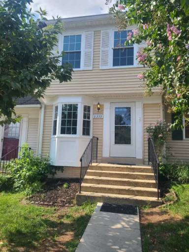 Main picture of 8339 Georgian Ct