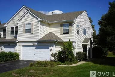 Main picture of 2136 Orchard Ln