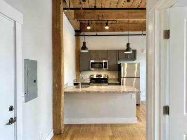 Main picture of Torrey Lofts / 128 Chandler St - Studio