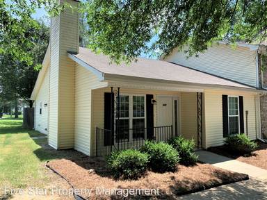 Main picture of 309 Leisure Ct