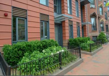 Main picture of 691 Massachusetts Ave