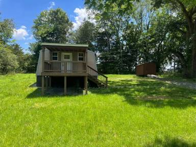 Main picture of 1005 Ross Ln
