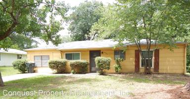 Main picture of 2330 E Devine St