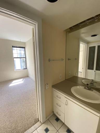 Main picture of 1842 California St NW