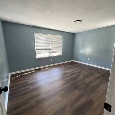 Main picture of 21 Berg Ave