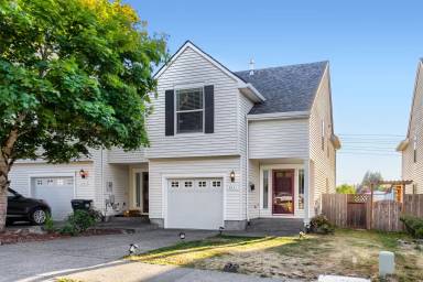 Main picture of 3253 NW Banff Dr