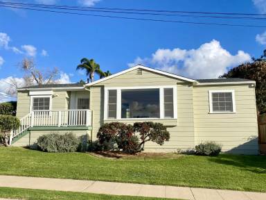 Main picture of 4491 Coronado Ave