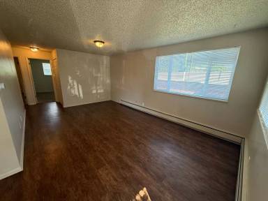 Main picture of 707 16th St SW