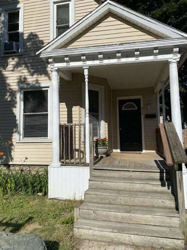 Main picture of 608 Fremont Ave NW