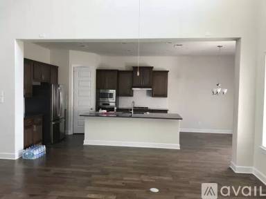 Main picture of 209 Lockhart Loop
