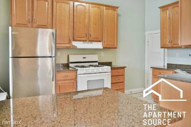 Main picture of 2333 W Montana St