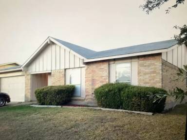 Main picture of 1705 Granada Dr
