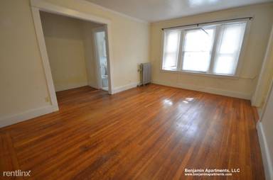 Main picture of 1615 Commonwealth Ave