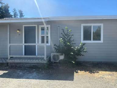 Main picture of 83650 N Pacific Hwy