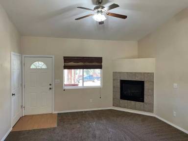 Main picture of 611 Lake Ave
