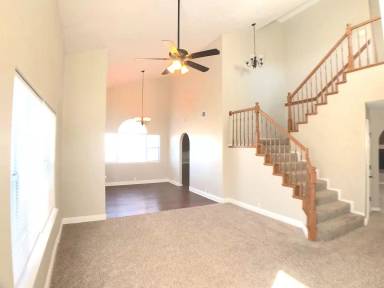 Main picture of 8735 Tierra Alegre Dr NE