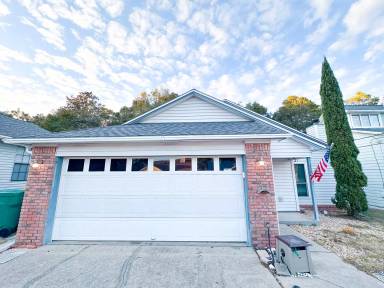 Main picture of 1110 Rita Ln