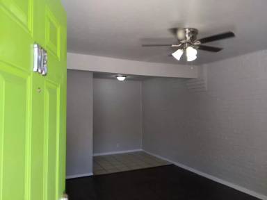 Main picture of 2505 Louise St