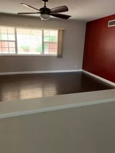 Main picture of 3396 Mt Vernon Ave