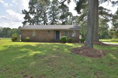 Main picture of 9906 Red Oak Blvd