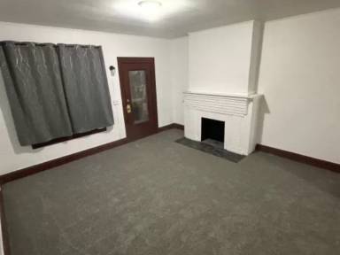 Main picture of 330 Robbins Ave