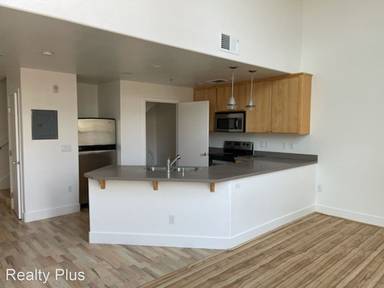 Main picture of 1730 27th St