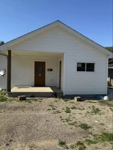 Main picture of 1018 E Glezen St